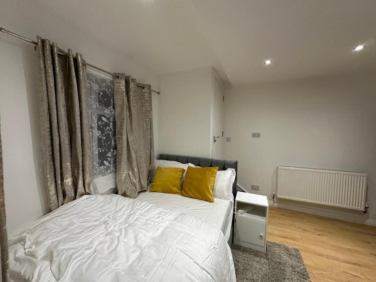 Keedonwood Road Bromley, Rooms With Free Wifi Esterno foto