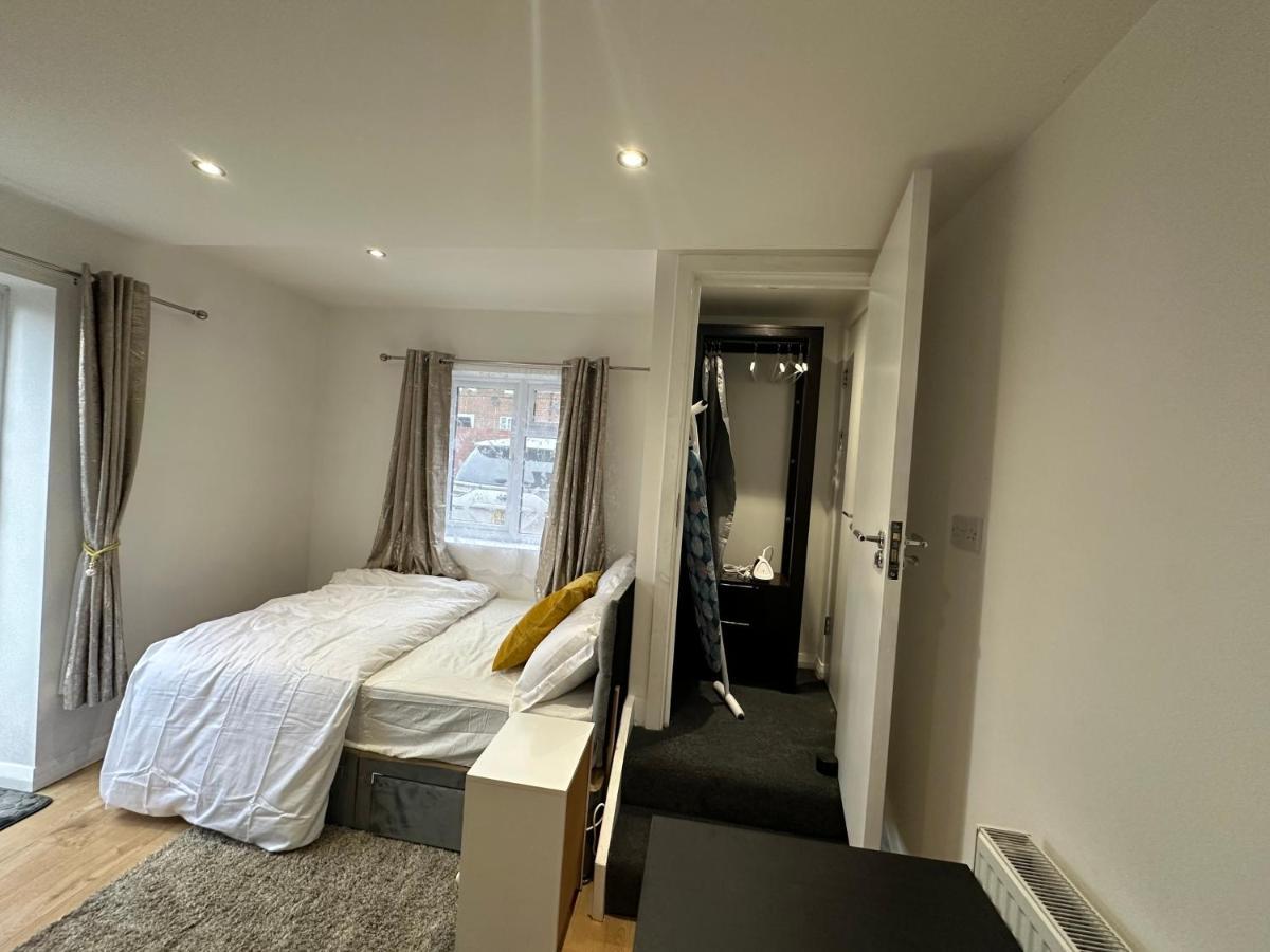 Keedonwood Road Bromley, Rooms With Free Wifi Esterno foto